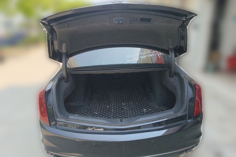 Used Cadillac CT6 2022 28T Luxury Edition Trunk