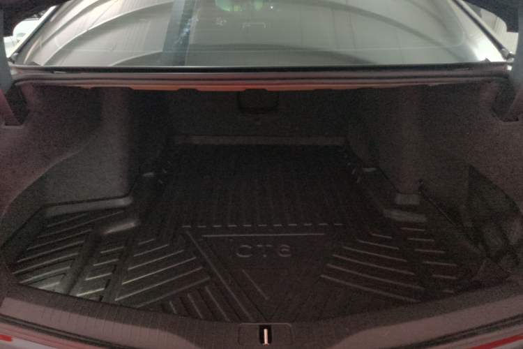 Used Cadillac CT6 2022 28T Luxury Edition Trunk