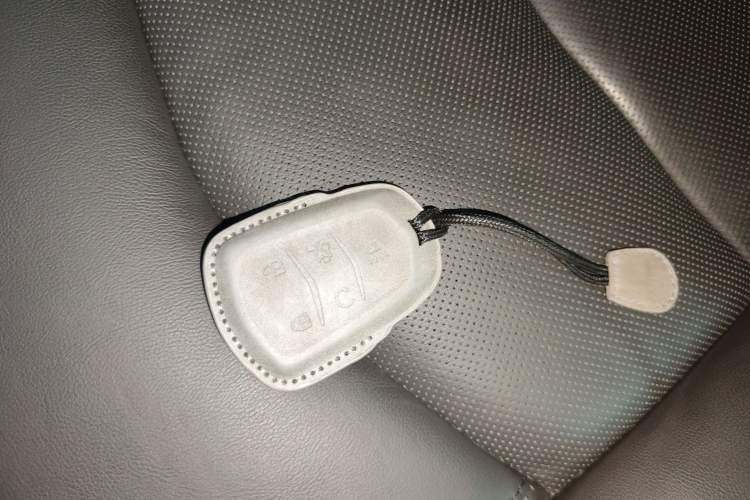 Used Cadillac CT6 2022 28T Luxury Edition Vehicle Key