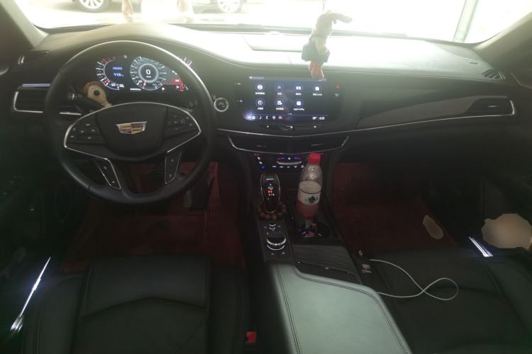 Used Cadillac CT6 2022 28T Luxury Edition Center Console