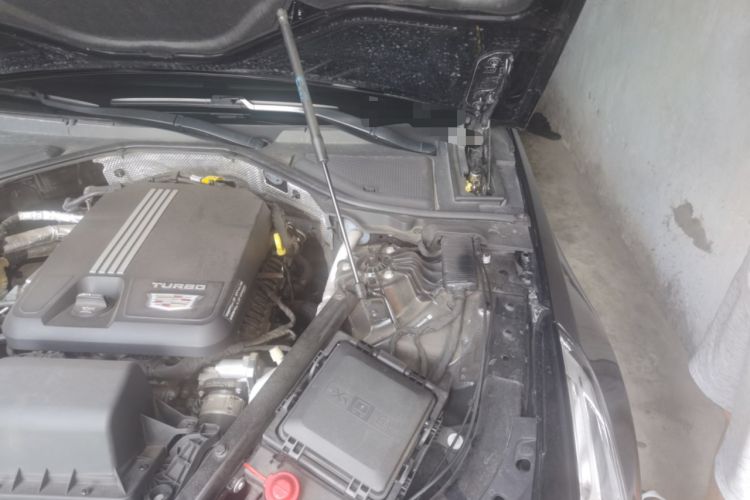 Used Cadillac CT6 2022 28T Luxury Edition Engine Bay Left