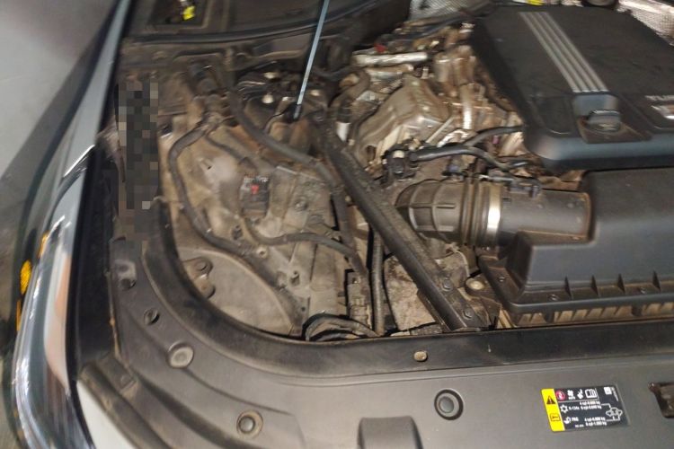 Used Cadillac CT6 2022 28T Fashion Edition Engine Bay Right