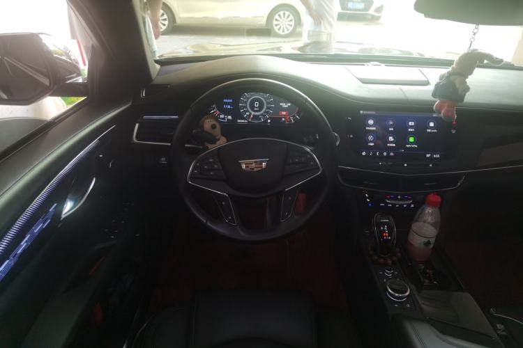 Used Cadillac CT6 2022 28T Luxury Edition Steering Wheel