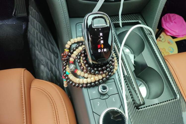 Used Cadillac CT6 2022 28T Luxury Edition Gear Lever