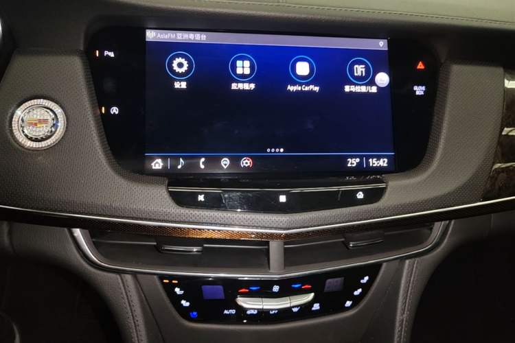 Used Cadillac CT6 2022 28T Luxury Edition Audio And AC Panel