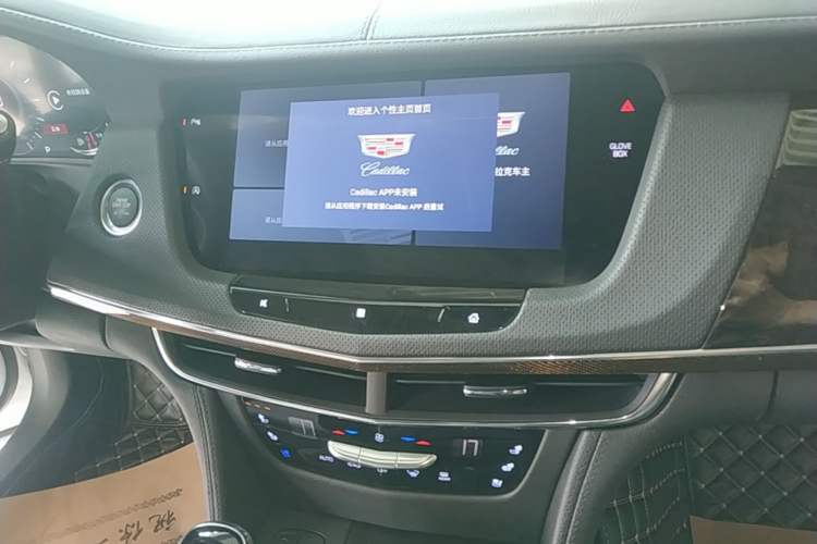 Used Cadillac CT6 2022 28T Luxury Edition Audio And AC Panel
