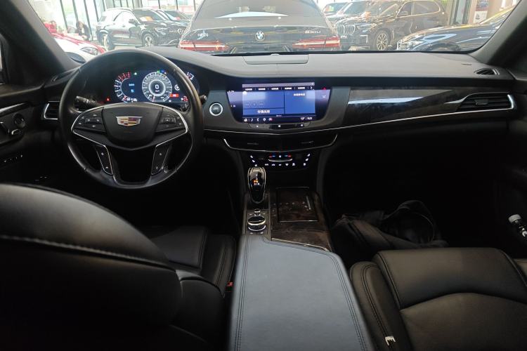 Used Cadillac CT6 2022 28T Luxury Edition Center Console