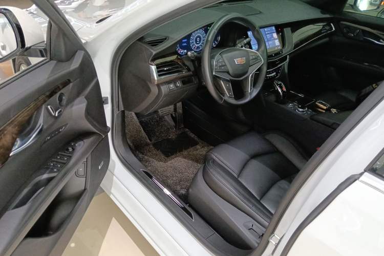 Used Cadillac CT6 2022 28T Luxury Edition Driver Seat