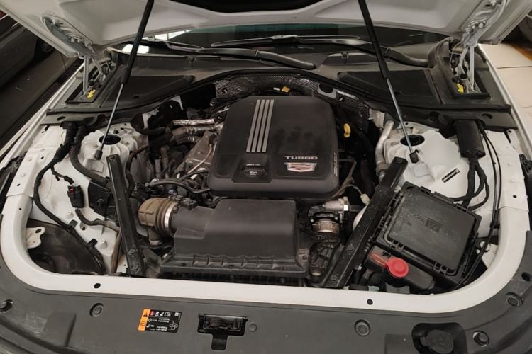 Used Cadillac CT6 2022 28T Luxury Edition Engine Bay
