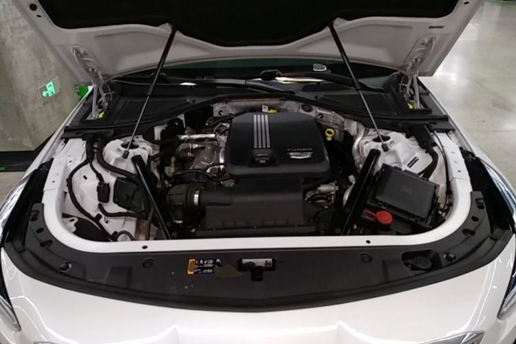 Used Cadillac CT6 2022 28T Fashion Edition Engine Bay
