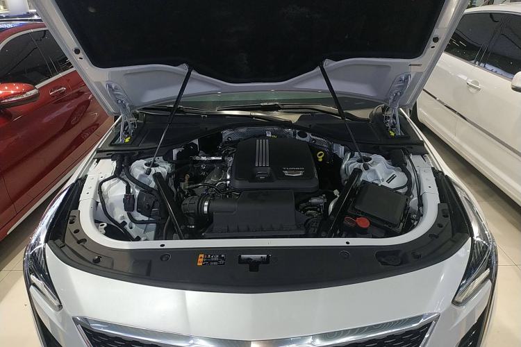 Used Cadillac CT6 2022 28T Luxury Edition Engine Bay