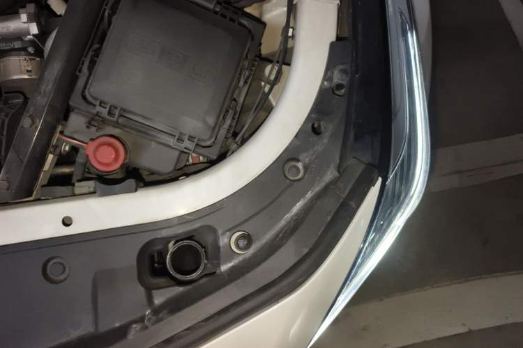 Used Cadillac CT6 2022 28T Luxury Edition Engine Bay Left