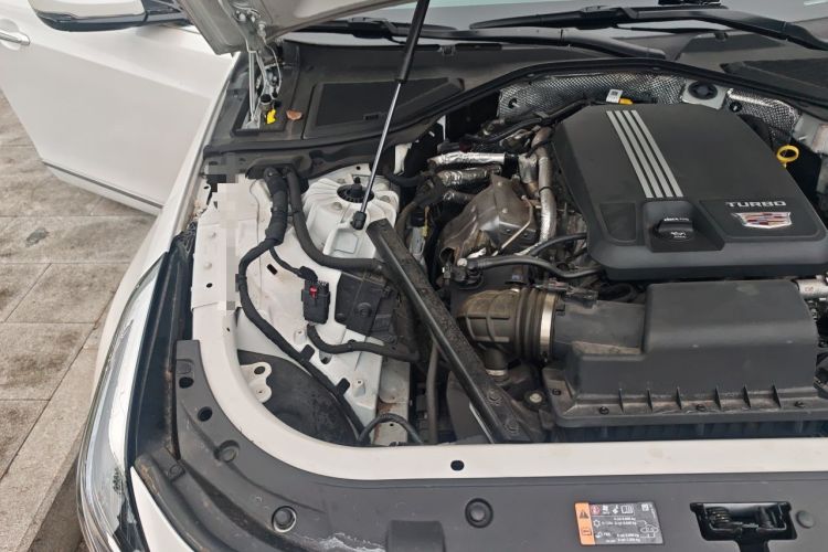 Used Cadillac CT6 2022 28T Luxury Edition Engine Bay Right