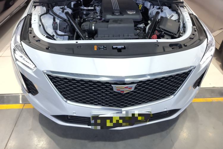 Used Cadillac CT6 2022 28T Luxury Edition Engine Bay