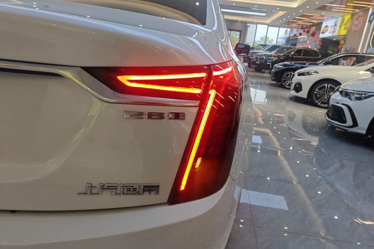 Used Cadillac CT6 2022 28T Luxury Edition Exterior 3