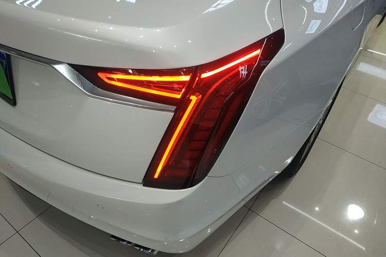 Used Cadillac CT6 2022 28T Luxury Edition Exterior 6