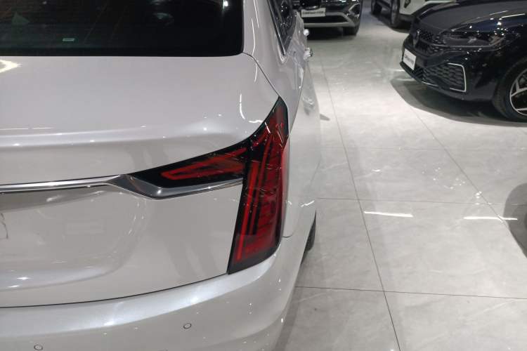 Used Cadillac CT6 2022 28T Luxury Edition Exterior 6