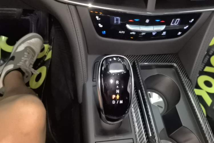 Used Cadillac CT6 2022 28T Prestige Edition Gear Lever