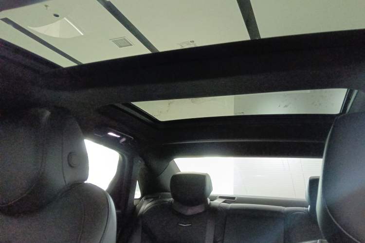 Used Cadillac CT6 2022 28T Luxury Edition Headliner