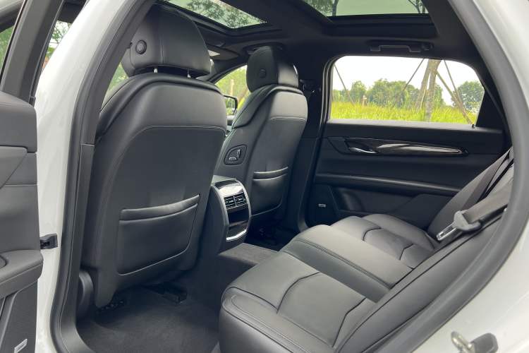 Used Cadillac CT6 2022 28T Luxury Edition Interior 4