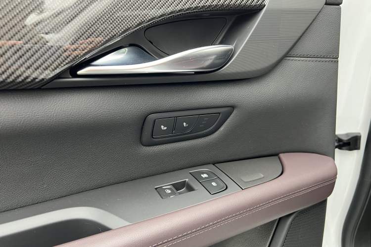 Used Cadillac CT6 2022 28T Prestige Edition Interior 6