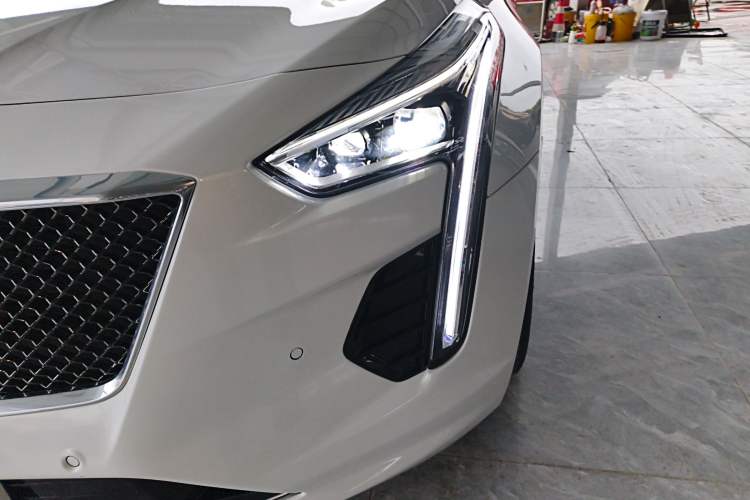 Used Cadillac CT6 2022 28T Prestige Edition Left Front Headlight