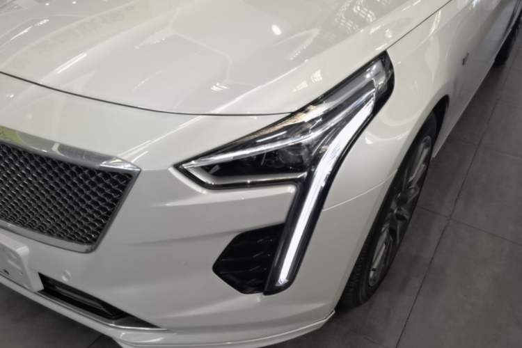 Used Cadillac CT6 2022 28T Prestige Edition Left Front Headlight