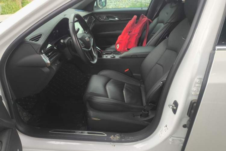 Used Cadillac CT6 2022 28T Prestige Edition Left Front Seat