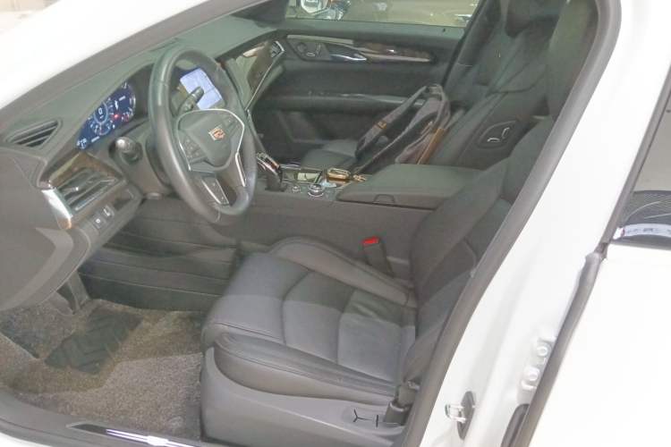 Used Cadillac CT6 2022 28T Luxury Edition Left Front Seat