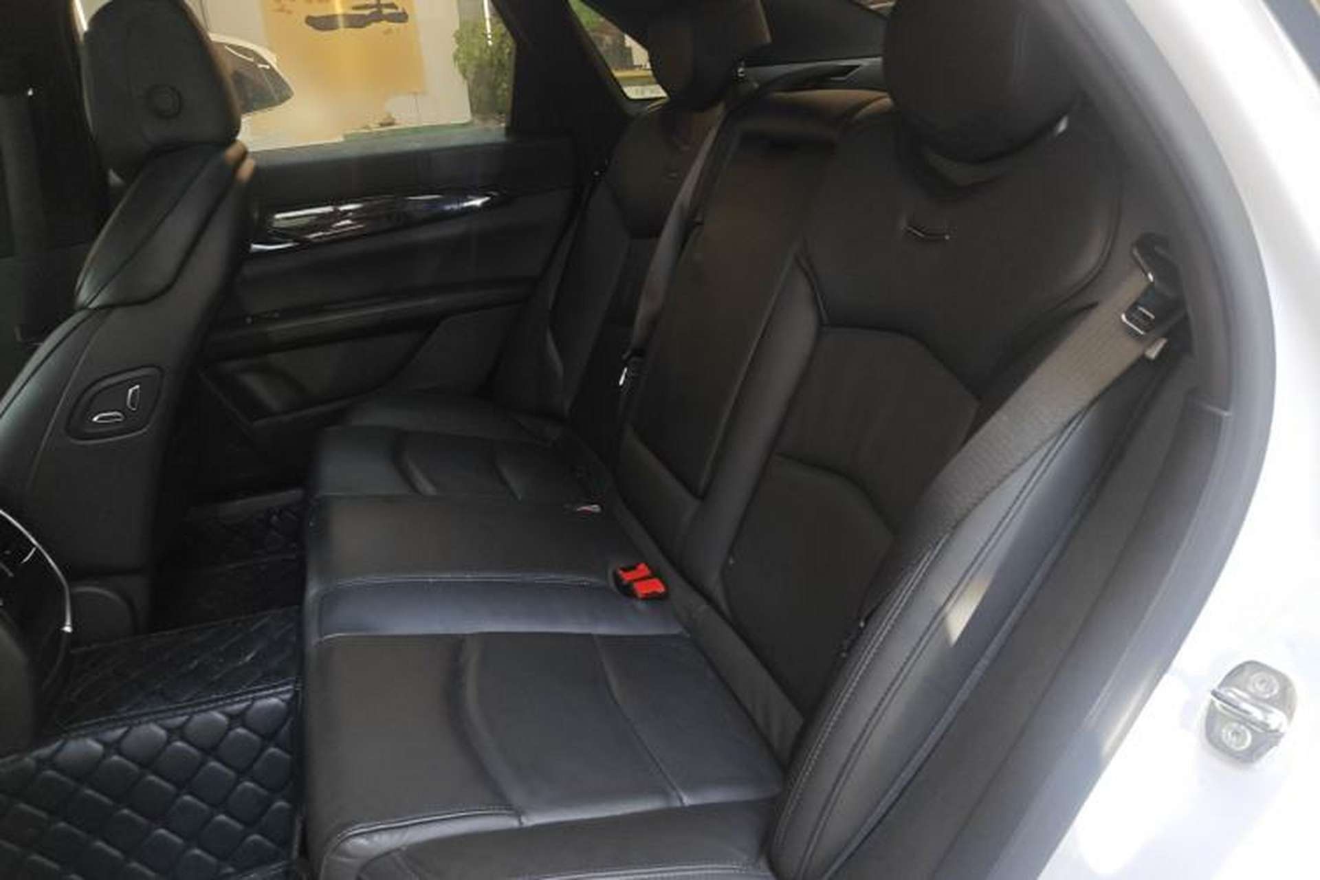 Used Cadillac CT6 2022 28T Luxury Edition Left Rear Seat