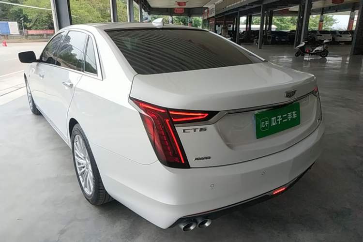 Used Cadillac CT6 2022 28T Luxury Edition Rear Left 45 Deg