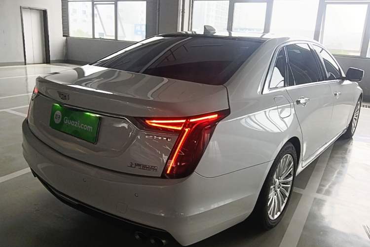 Used Cadillac CT6 2022 28T Luxury Edition Rear Right 45 Deg