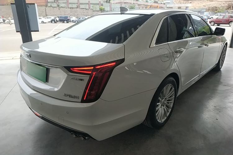 Used Cadillac CT6 2022 28T Luxury Edition Rear Right 45 Deg