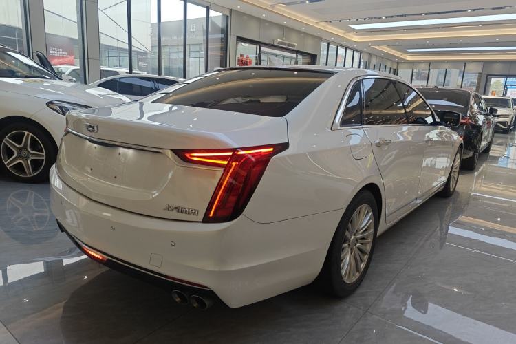 Used Cadillac CT6 2022 28T Luxury Edition Rear Right 45 Deg