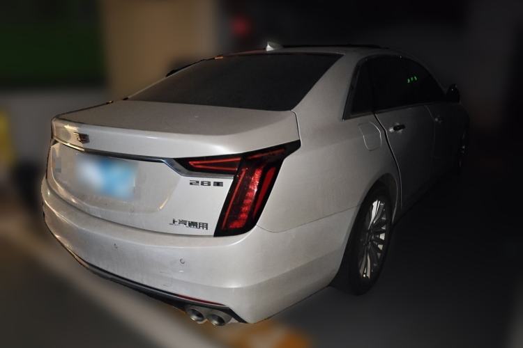 Used Cadillac CT6 2022 28T Fashion Edition Rear Right 45 Deg