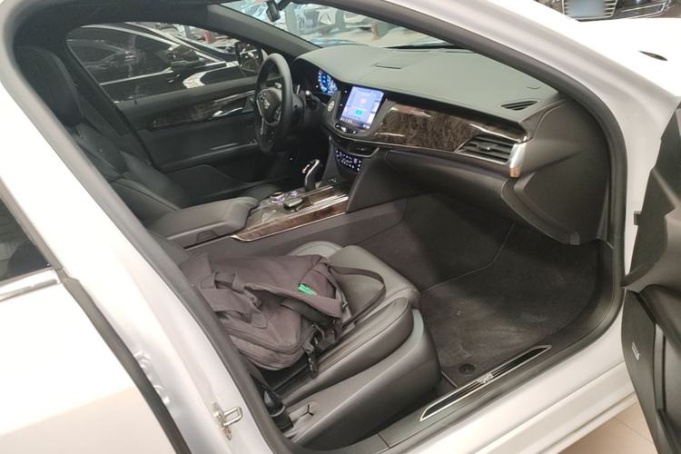 Used Cadillac CT6 2022 28T Luxury Edition Right Front Seat