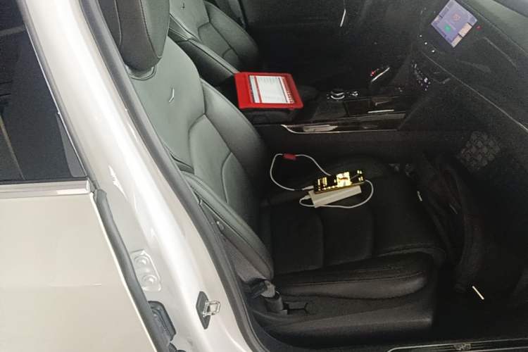 Used Cadillac CT6 2022 28T Luxury Edition Right Front Seat