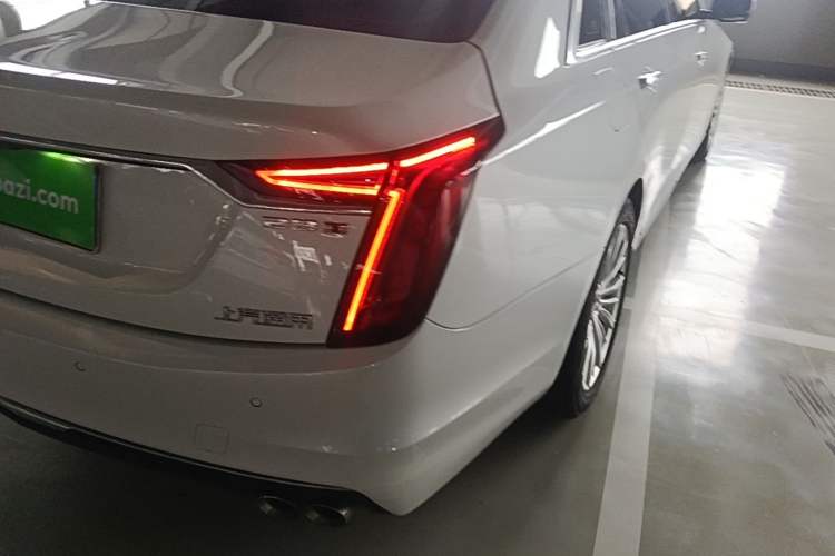 Used Cadillac CT6 2022 28T Luxury Edition Right Rear Taillight