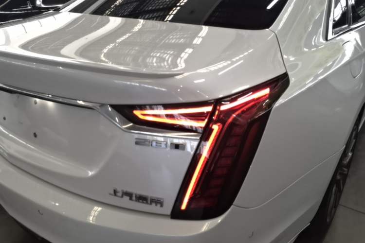 Used Cadillac CT6 2022 28T Prestige Edition Right Rear Taillight