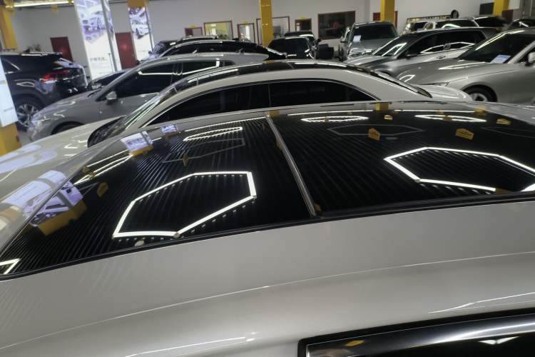 Used Cadillac CT6 2022 28T Luxury Edition Roof