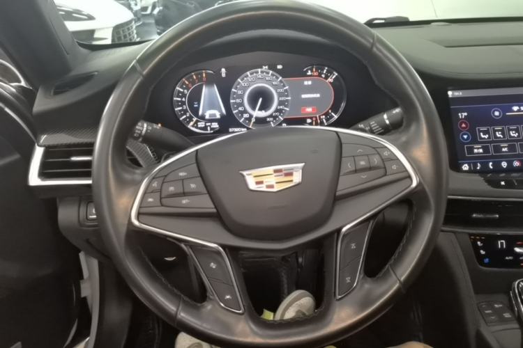 Used Cadillac CT6 2022 28T Prestige Edition Steering Wheel