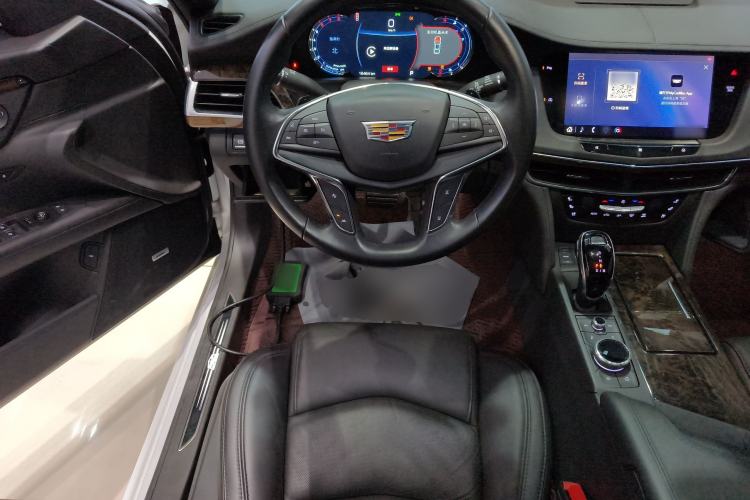 Used Cadillac CT6 2022 28T Luxury Edition Steering Wheel