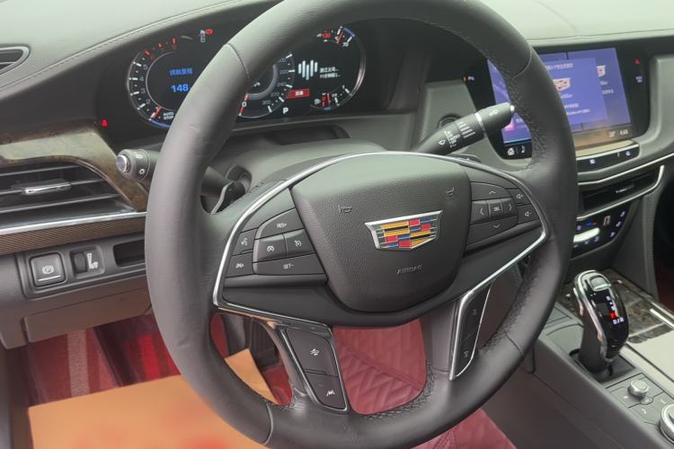 Used Cadillac CT6 2022 28T Luxury Edition Steering Wheel
