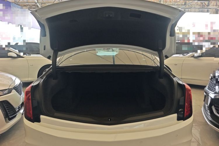 Used Cadillac CT6 2022 28T Luxury Edition Trunk