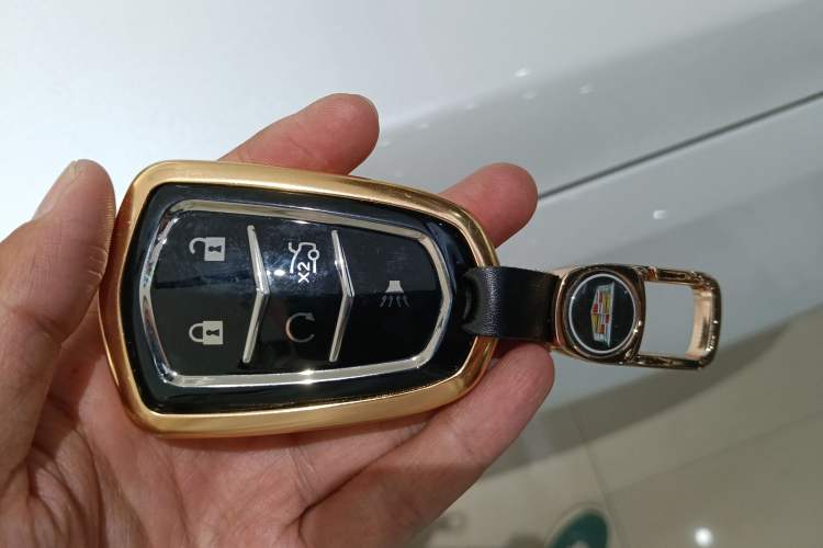 Used Cadillac CT6 2022 28T Luxury Edition Vehicle Key