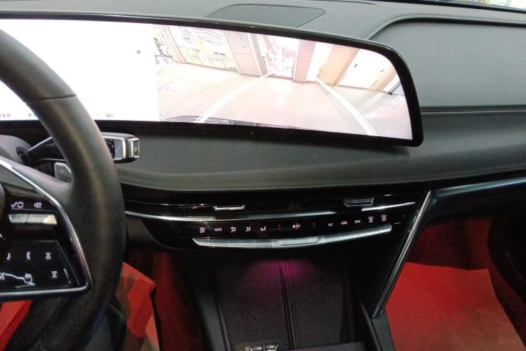 Used Cadillac CT6 2023 28T Fashion Edition Audio And AC Panel