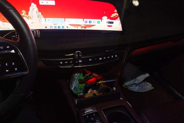 Used Cadillac CT6 2023 28T Prestige Model Audio And AC Panel
