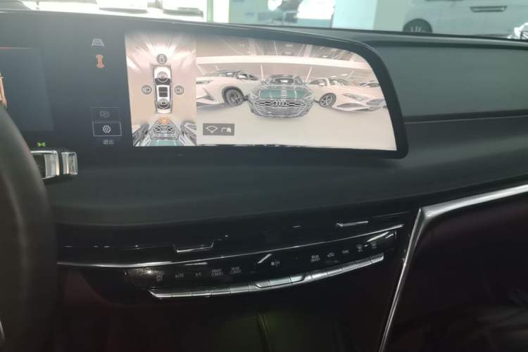 Used Cadillac CT6 2023 28T Platinum Edition Audio And AC Panel