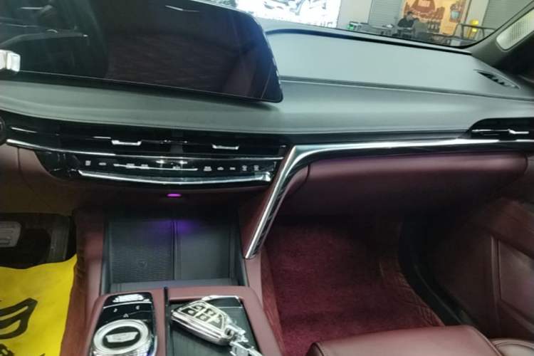 Used Cadillac CT6 2023 28T Prestige Model Audio And AC Panel