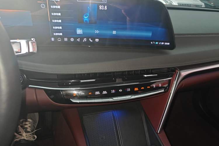 Used Cadillac CT6 2023 28T Prestige Model Audio And AC Panel